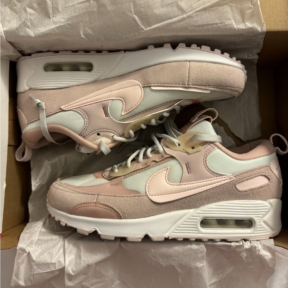 *SOLD* Air Max 90 Futura - Picture 3 of 4